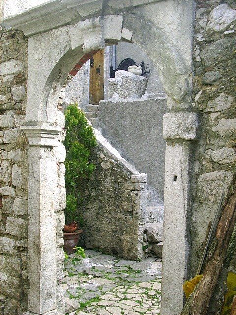 Traditional stone architecture in Lubenice